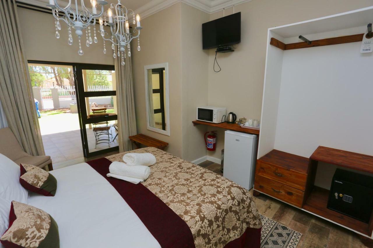 Boutique Guesthouse Mariental Exterior foto